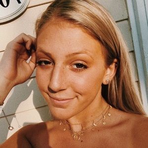 Meet your Posher, Annagray